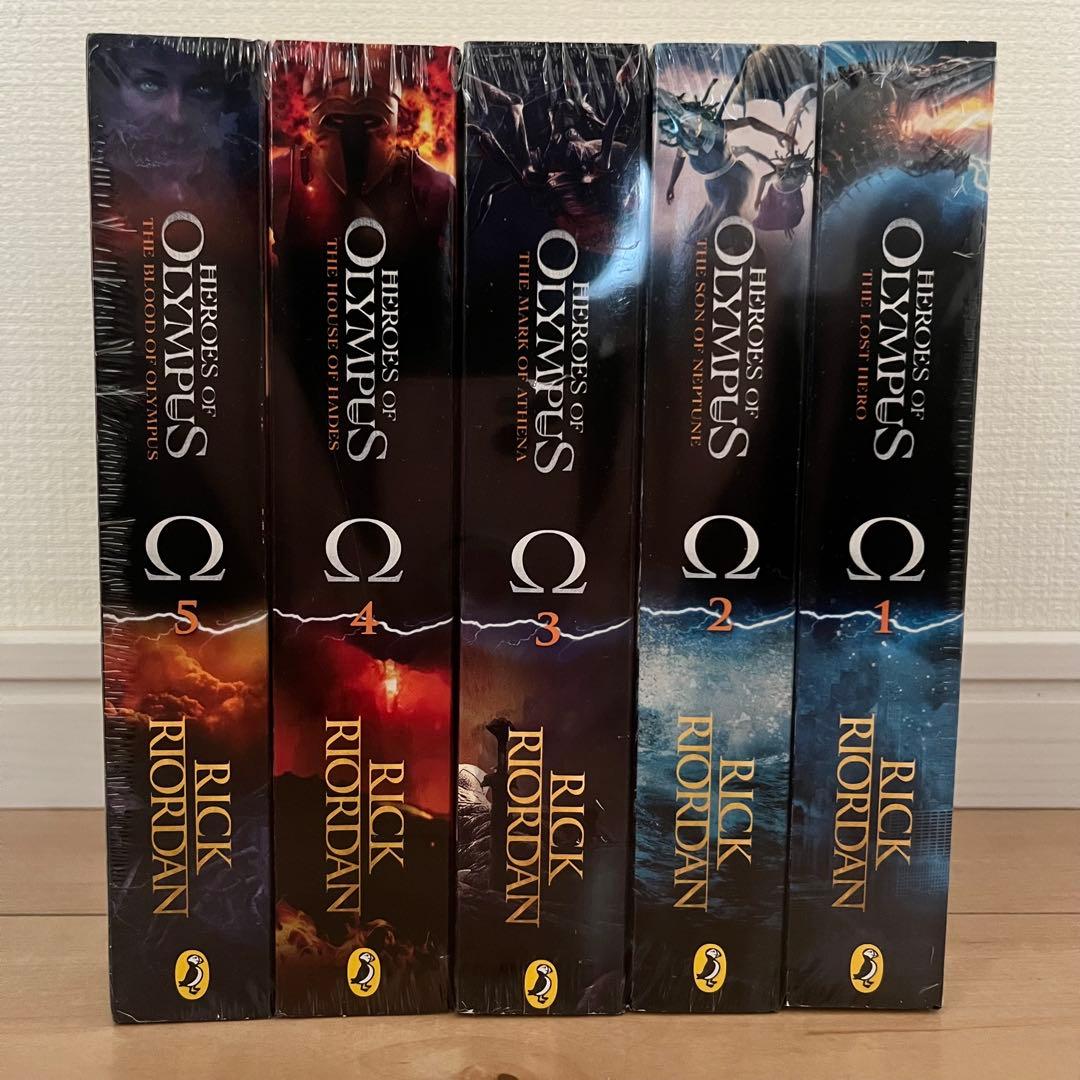 Heroes of Olympus シリーズ リックリオーダン作　洋書5冊