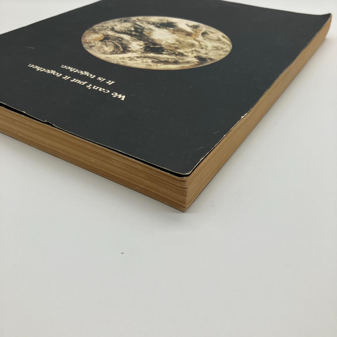 ラストホールアースカタログ　1971年　全地球カタログ　ビンテージ 　洋書