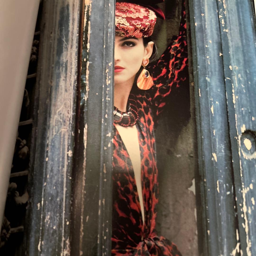 洋書 Yves Saint Laurent: