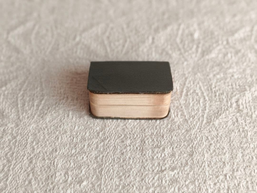 * antique mini book ❀ ミニブック シェイクスピア 豆本