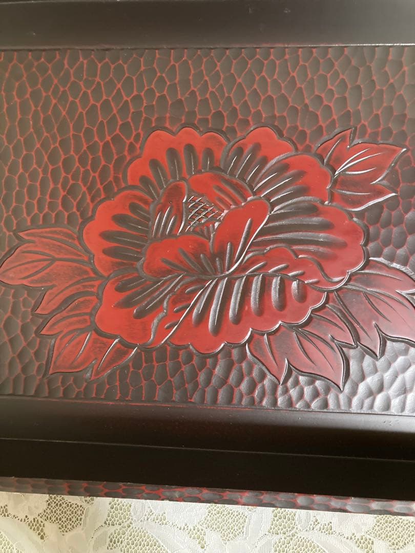 鎌倉彫衣装盆（昭和レトロ）　乱れ箱2枚入れ子