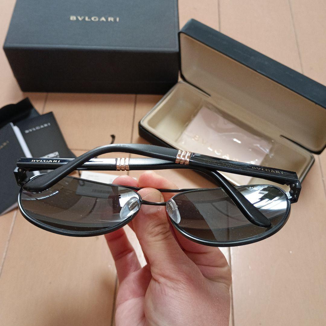BVLGARI ブラックサングラス