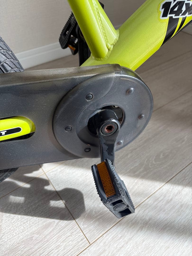 希少　ストライダー　14x イエロー ブレーキ　ペダル付き STRIDER