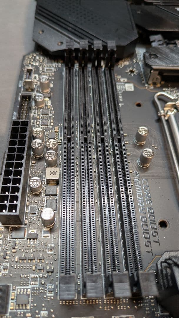 S*x様 MAG Z690 TOMAHAWK WIFI DDR4