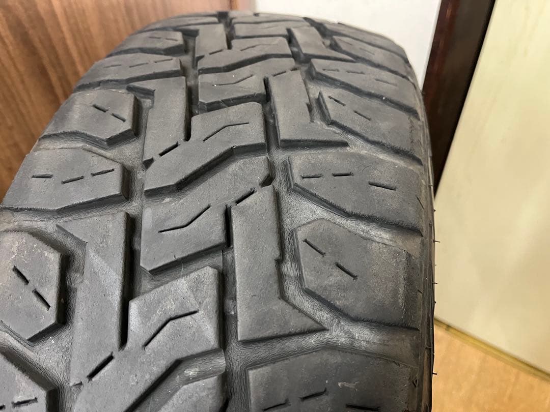 2022年製 トーヨー 中古夏タイヤ 215/65R16 LT 2本セット