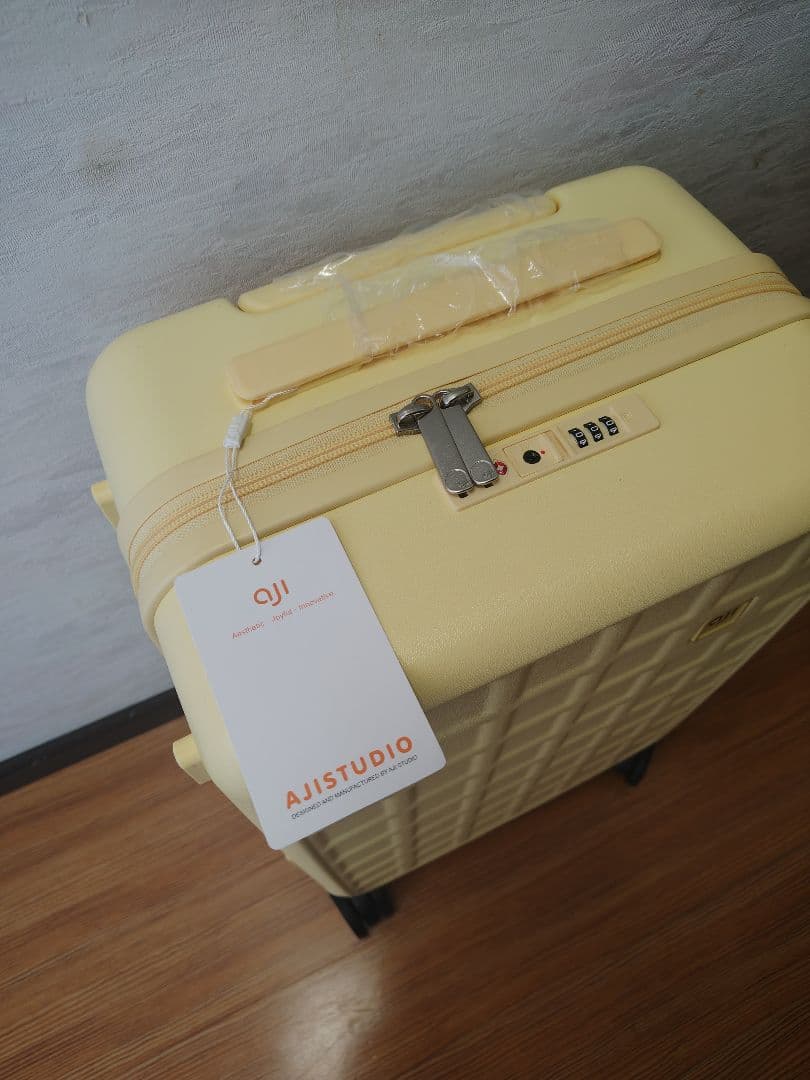 aji キャリーケース 　サイズS　機内持込可