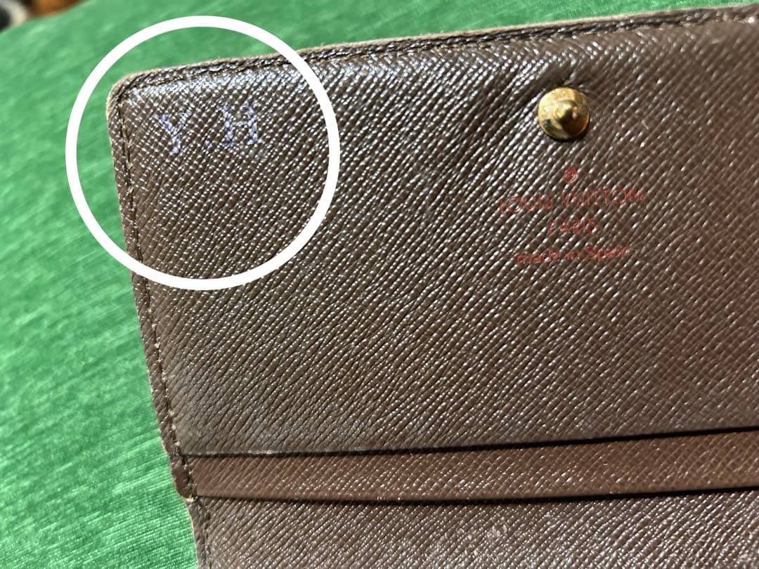 美品❤️Louis Vuitton ダミエ 二つ折り財布　ブランド箱＆袋付き
