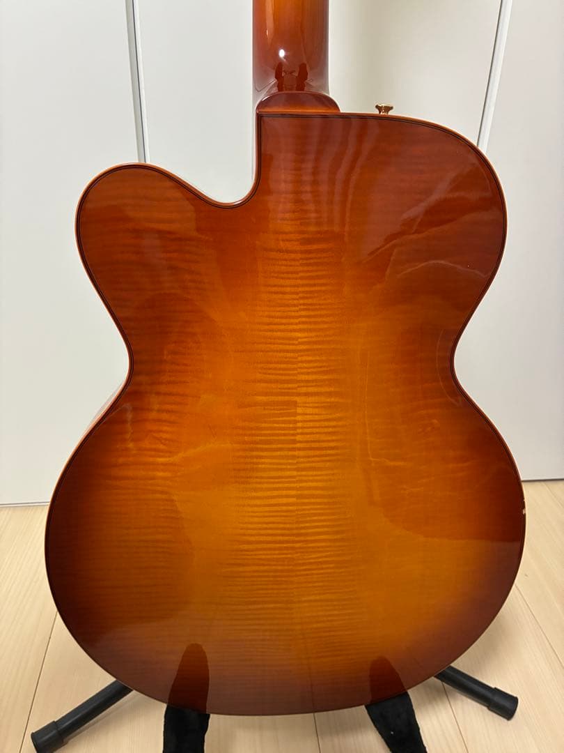 D'Aquisto Jazz Line JR / DiMarzio搭載