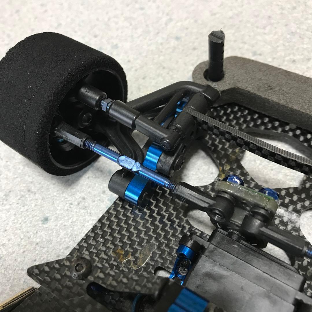 カーボン製シャーシ ホビーラジコンカー