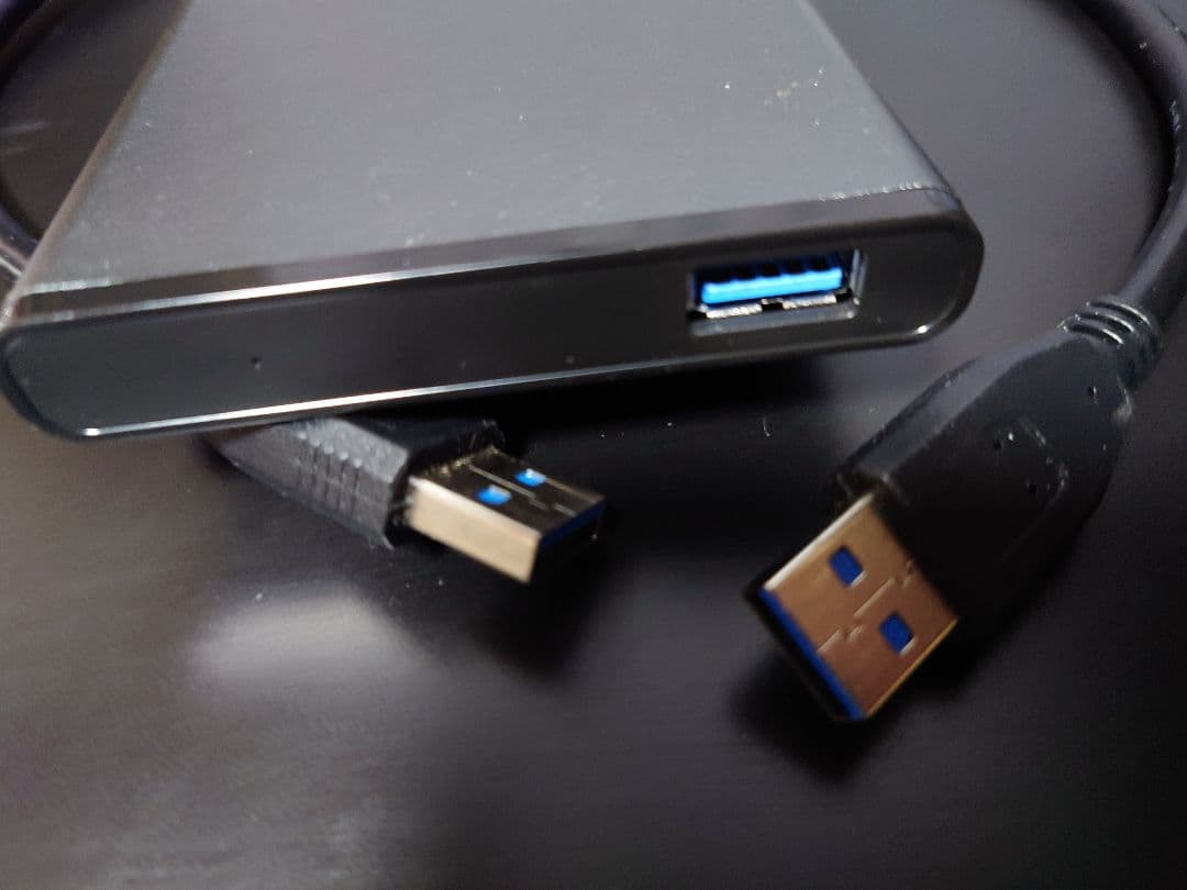 Crucial MX500 500GB SSD おまけケース付き