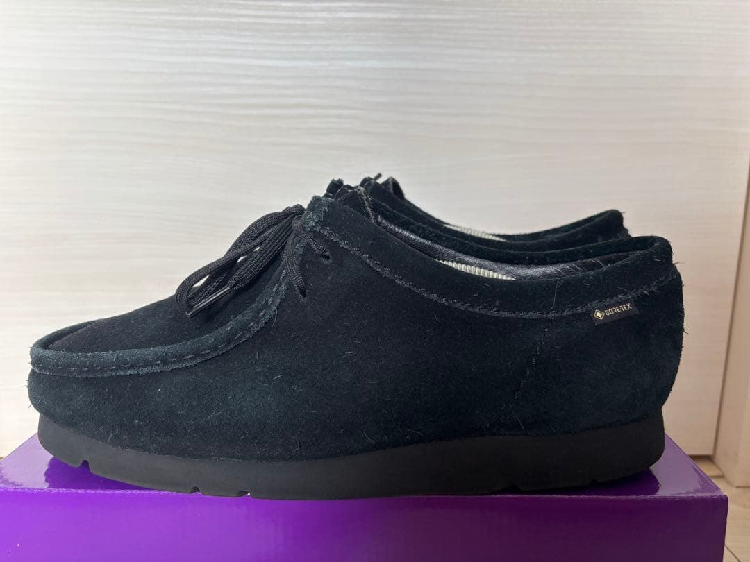 Clarks ワラビー GORE TEX スウェード ビブラムソール ブラック