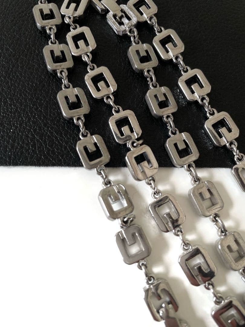 美品 GIVENCHY ジバンシー Gモチーフ ネックレス 男女兼用