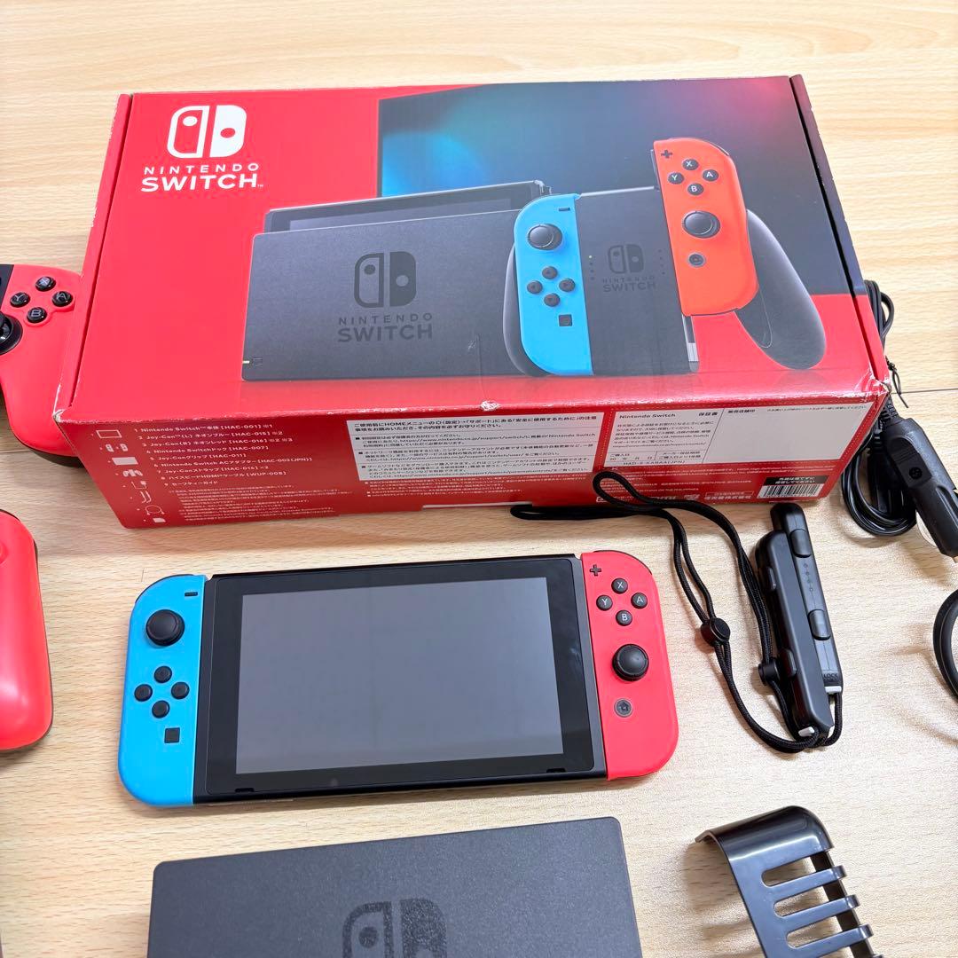 Nintendo Switch 本体＋純正付属品一式＋外付けコントローラー3点